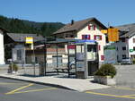 (253'912) - PostAuto-Haltestelle am 19. August 2023 in Unteriberg, Guggelstrasse