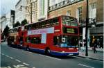 (098'930) - Metroline - Nr. VPL 197/Y 147 NLK - Dennis/Plaxton am 25. September 2007 in London, Oxford Street