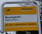 (258'850) - PostAuto-Haltestellenschild - Niedermuhlern, Baumgärtli - am 22.
