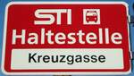 (136'845) - STI-Haltestellenschild - Oberstocken, Kreuzgasse - am 22.