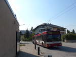 stadtbus-salzburg/630614/197284---obus-salzburg---nr (197'284) - OBUS Salzburg - Nr. 245/S 804 EP - Grf&Stift Gelenktrolleybus (ex Nr. 9765) am 13. September 2018 in Salzburg, Ludwig-Schmederer-Platz