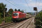 1116 137 mit einem  EC  aus Salzburg kommend am 12. August 2024 in  Salzburg-Sd .