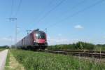 1116 214 mit dem RJ 60 Budapest Kaletipu - M�nchen bei Pulling bei Freising. 08.06.13