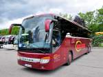 SETRA 416 GT-HD von REICHELT reisenb / BRD am 14.6.2013 in Krems an der Donau.