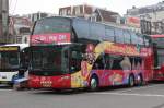 Ayats Sightseeing Bus vor Bahnhof Centraal am 28.10.204 in Amsterdam.