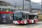 (285'244) - CarPostal Ouest - JU 52'455/PID 11'331 - Solaris am 6. M�rz 2026 beim Bahnhof Moutier