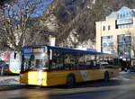 (270'240) - Hfliger, Sursee - Nr. 5/LU 206'427/PID 10'011 - Solaris am 25. Dezember 2024 beim Bahnhof Interlaken West (Einsatz PostAuto)