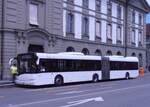 Bern/890692/277673---intertours-domdidier---nr (277'673) - Intertours, Domdidier - Nr. 513/FR 300'513 - Solaris (ex AAGR Rothenburg Nr. 13) am 7. Juli 2025 beim Bahnhof Bern