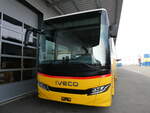 (271'736) - Mabillard, Lens - PID 12'232 - Iveco am 8. Februar 2025 in Kerzers, Interbus