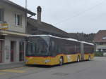 (215'041) - PostAuto Bern - Nr. 631/BE 734'631 - Mercedes am 2. Mrz 2020 beim Bahnhof Laupen