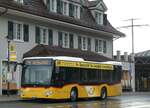 Frutigen/797202/243329---postauto-bern---be (243'329) - PostAuto Bern - BE 657'480 - Mercedes am 30. November 2022 beim Bahnhof Frutigen