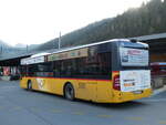 PostAuto Graubunden/791425/241146---postauto-graubuenden---gr (241'146) - PostAuto Graubnden - GR 168'851 - Mercedes am 12. Oktober 2022 beim Bahnhof Klosters