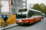 (027'722) - WV Winterthur - Nr. 275/ZH 588'275 - Mercedes am 24. Oktober 1998 beim Hauptbahnhof Winterthur