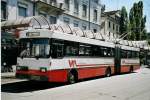 (061'721) - WV Winterthur - Nr. 125 - Saurer/FHS Gelenktrolleybus am 19. Juli 2003 beim Hauptbahnhof Winterthur