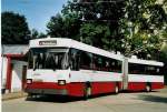 (080'206) - SW Winterthur - Nr. 122 - Saurer/FHS Gelenktrolleybus am 28. August 2005 in Winterthur, Wlflingen