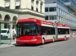 (129'024) - SW Winterthur - Nr. 175 - Solaris Gelenktrolleybus am 22. August 2010 beim Hauptbahnhof Winterthur