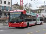 (157'624) - SW Winterthur - Nr. 114 - Hess/Hess Gelenktrolleybus am 6. Dezember 2014 beim Hauptbahnhof Winterthur