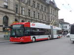 (182'029) - SW Winterthur - Nr. 122 - Hess/Hess Gelenktrolleybus am 10. Juli 2017 beim Hauptbahnhof Winterthur