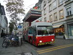 sw-wv-vw-winterthur/767264/136994---sw-winterthur---zh (136'994) - SW Winterthur - ZH 19'447 - Volvo/R&J am 24. November 2011 beim Hauptbahnhof Winterthur
