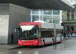 (243'012) - SW Winterthur - Nr. 114 - Hess/Hess Gelenktrolleybus am 18. November 2022 beim Hauptbahnhof Winterthur