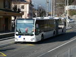 TL Lausanne/767201/232368---intertours-domdidier---fr (232'368) - Intertours, Domdidier - FR 300'492 - Mercedes am 23. Januar 2022 beim Bahnhof Prilly-Chasseur (Einsatz TL)