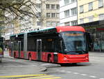 (249'021) - VB Biel - Nr. 99 - Hess/Hess Gelenktrolleybus am 22. April 2023 beim Bahnhof Biel