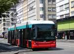 VB Biel/858726/265294---vb-biel---nr (265'294) - VB Biel - Nr. 55 - Hess/Hess Gelenktrolleybus am 30. Juli 2024 beim Bahnhof Biel