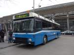 (149'025) - VBL Luzern - Nr. 280 - NAW/R&J-Hess Trolleybus am 16. Februar 2014 beim Bahnhof Luzern