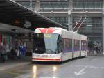 (156'041) - VBL Luzern - Nr. 240 - Hess/Hess Doppelgelenktrolleybus am 25. Oktober 2014 beim Bahnhof Luzern