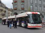(166'317) - VBL Luzern - Nr. 239 - Hess/Hess Doppelgelenktrolleybus am 24. Oktober 2015 in Biel, Zentralplatz