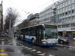 (169'472) - VBL Luzern - Nr. 148/LU 15'129 - Mercedes (ex Heggli, Kriens Nr. 710) am 25. Mrz 2016 beim Bahnhof Luzern