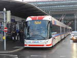 (200'151) - VBL Luzern - Nr. 242 - Hess/Hess Doppelgelenktrolleybus am 24. Dezember 2018 beim Bahnhof Luzern