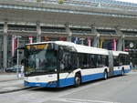 (238'886) - VBL Luzern - Nr. 102/LU 15'095 - Solaris am 7. August 2022 beim Bahnhof Luzern
