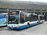 (242'218) - VBL Luzern - Nr. 180/LU 15'075 - Mercedes am 6. November 2022 beim Bahnhof Luzern