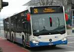 (245'384) - VBL Luzern - Nr. 183/LU 15'729 - Mercedes am 25. Januar 2023 beim Bahnhof Luzern