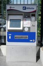 (262'325) - A-welle-Billetautomat am 12. Mai 2024 in Tgerig, Dorfplatz