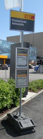 (286'202)  Provisorische Haltestelle am 16. April 2026 in Muttenz, Pantheon