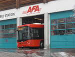 Adelboden/722574/223008---afa-adelboden---nr (223'008) - AFA Adelboden - Nr. 55/BE 611'055 - Scania/Hess am 13. Dezember 2020 in Adelboden, Busstation (Teilaufnahme)