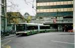 (043'817) - SVB Bern - Nr. 19 - NAW/Hess Gelenktrolleybus am 19. November 2000 beim Bahnhof Bern