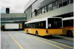(048'037) - PTT-Regie - P 25'679 - Volvo/Hess am 16. Juli 2001 in Bern, Postautostation