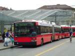 (144'879) - Bernmobil, Bern - Nr. 17 - NAW/Hess Gelenktrolleybus am 9. Juni 2013 beim Bahnhof Bern