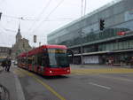 Bern/638922/199081---bernmobil-bern---nr (199'081) - Bernmobil, Bern - Nr. 45 - Hess/Hess Doppelgelenktrolleybus am 29. Oktober 2018 beim Bahnhof Bern