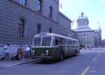 (290'038) - SVB Bern (Bernmobil historique) - Nr. 91/BE 27'091 - Saurer/R&J am 1. August 2026 in BErn, Bundeshaus
