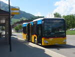 (225'946) - PostAuto Bern - BE 657'480 - Mercedes am 16. Juni 2021 beim Bahnhof Frutigen