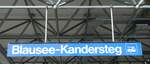 (233'087) - Blausee-Kandersteg am 23. Februar 2022 beim Bahnhof Frutigen