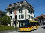 (249'555) - PostAuto Bern - BE 657'480/PID 11'017 - Mercedes am 4. Mai 2023 in Frutigen, Obere Bahnhofstrasse