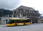 Frutigen/861501/266186---postauto-bern---be (266'186) - PostAuto Bern - BE 657'480/PID 11'017 - Mercedes am 26. August 2024 beim Bahnhof Frutigen