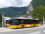 (226'389) - PostAuto Bern - BE 610'543 - Mercedes am 11. Juli 2021 beim Bahnhof Interlaken West