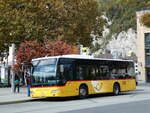 (229'458) - PostAuto Bern - BE 610'532 - Mercedes am 19. Oktober 2021 beim Bahnhof Interlaken West