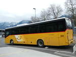(246'732) - PostAuto Bern - BE 474'688/PID 10'226 - Iveco am 27. Februar 2023 beim Bahnhof Interlaken Ost